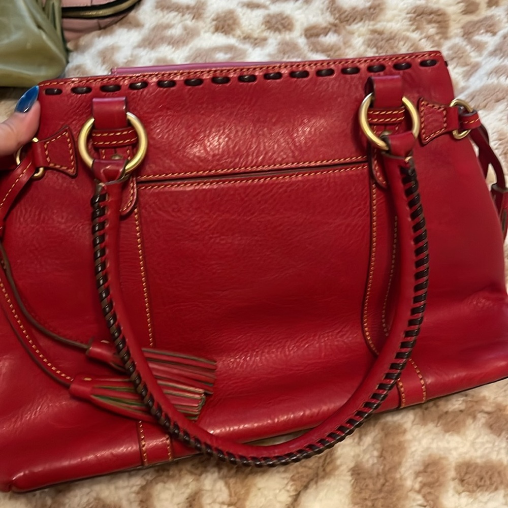 VIDEO- Unique Dooney & Bourke Medium Pocket Tassel Bag - Picture 9 of 10